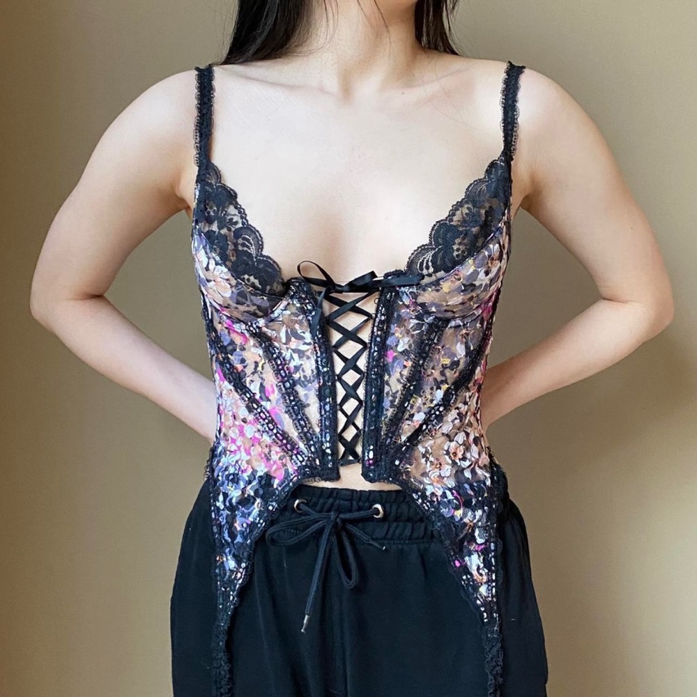 Jezebel Renee of Hollywood vintage floral lace bustier top size 34